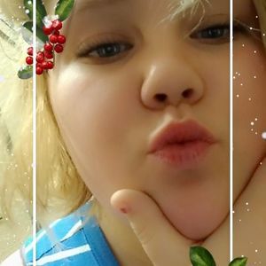 Meet your Posher, Kinzy